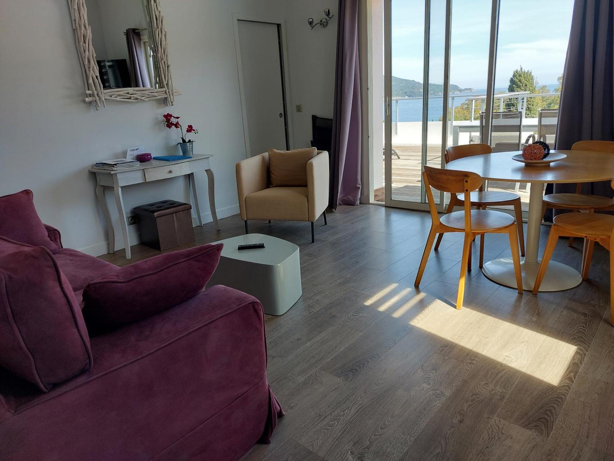 Residence Le Mas Le Lavandou Zewnętrze zdjęcie