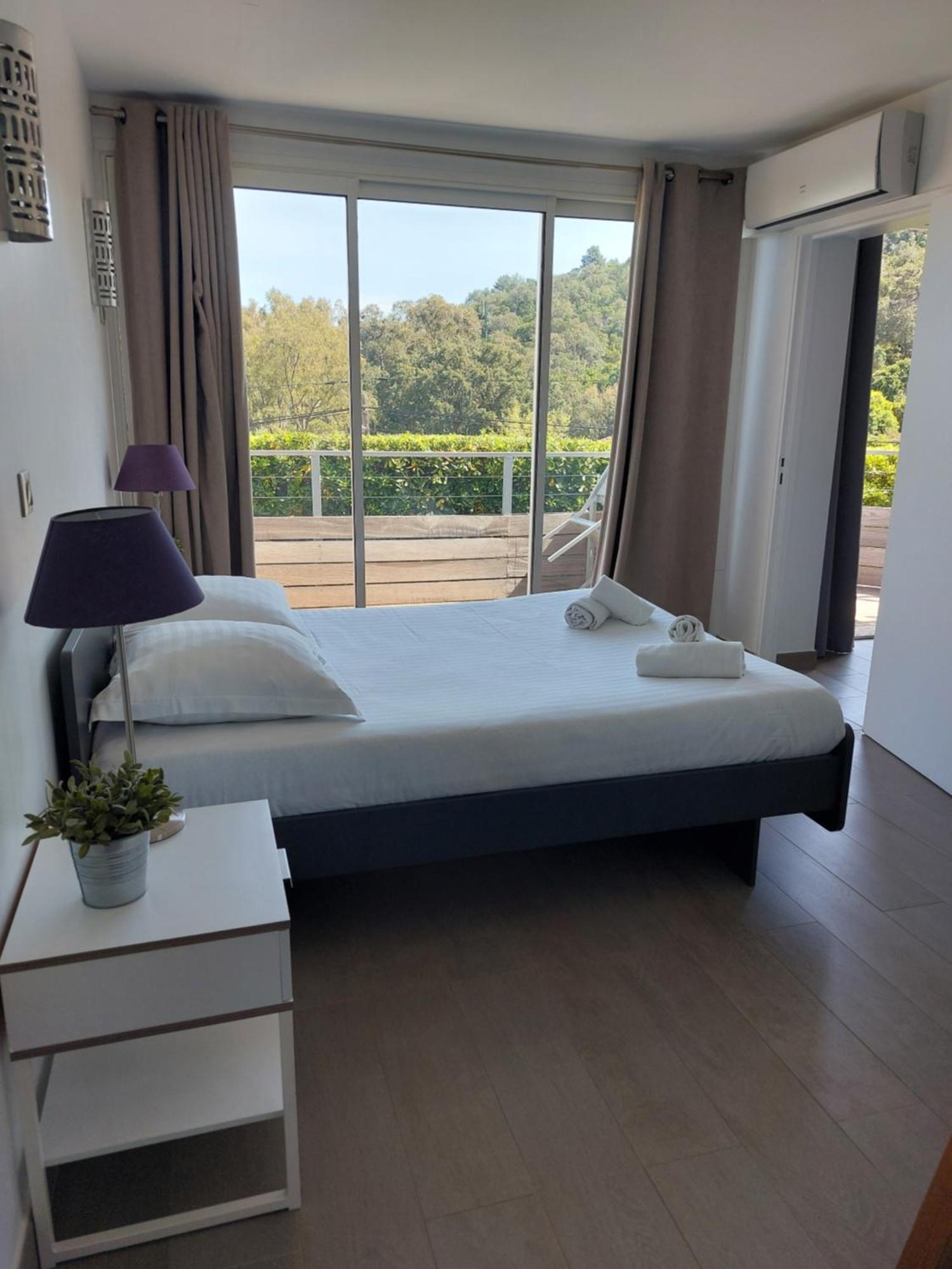 Residence Le Mas Le Lavandou Zewnętrze zdjęcie